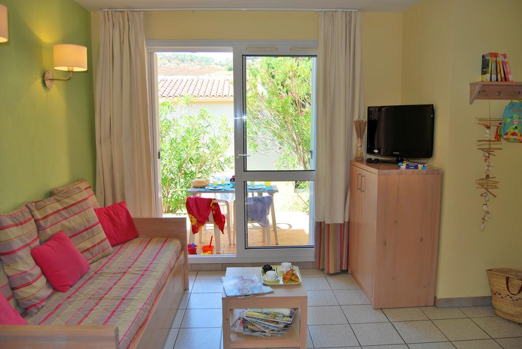Lagrange Grand Bleu Vacances - Residence Le Village Des Aloes Cerbère Quarto foto